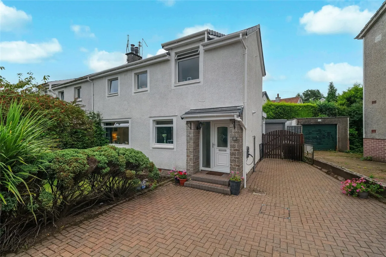 3 bed house for sale, Bonnyton Drive, Eaglesham, G76