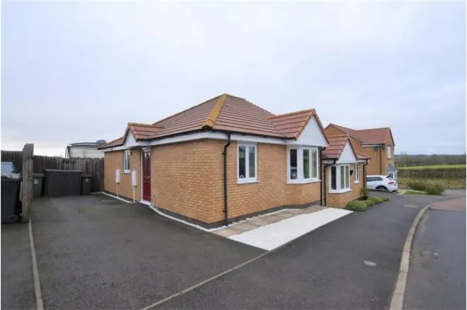 2 bed house for sale — Stanage Road, Loughborough