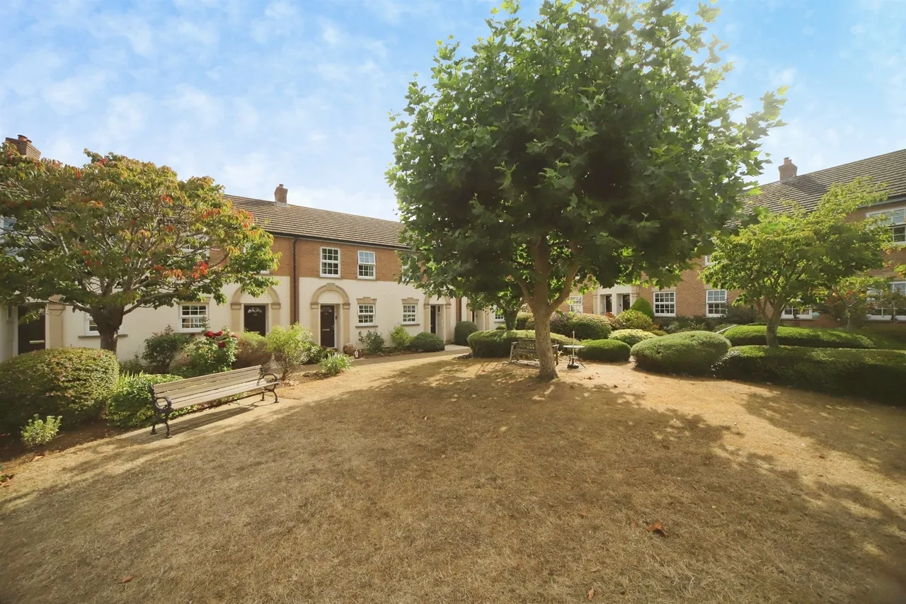Eastgate Gardens, Taunton, TA1, photo 18