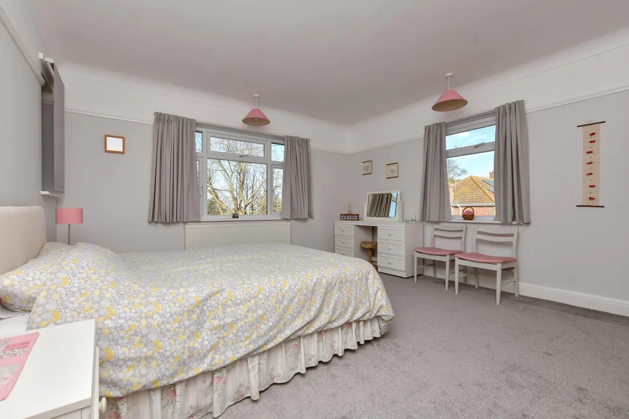 Kingsgate Avenue, Kingsgate, CT10, photo 11