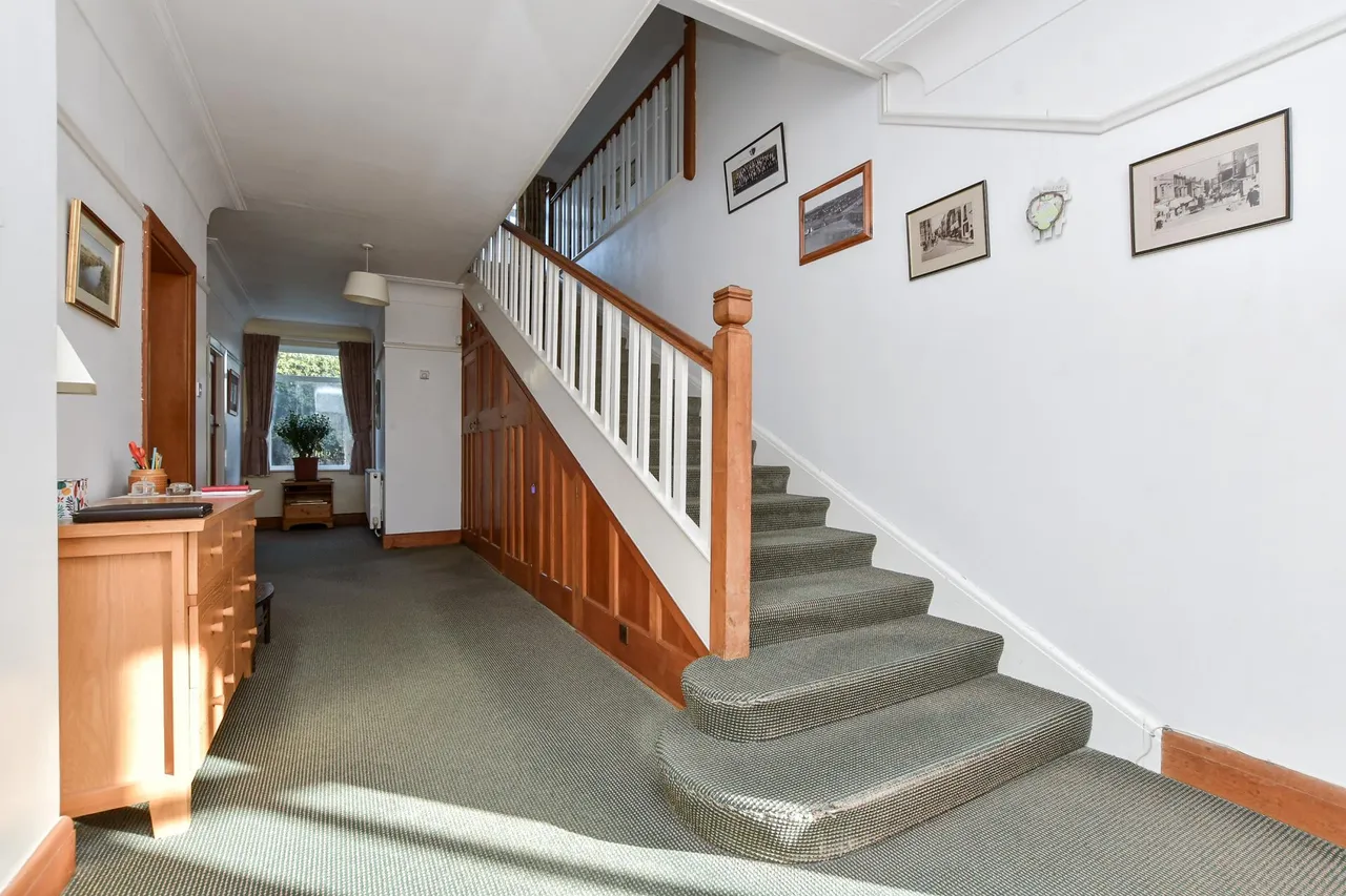 Kingsgate Avenue, Kingsgate, CT10, photo 3