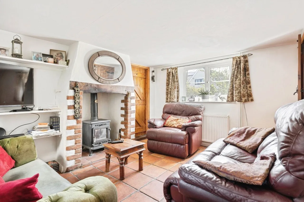 Chequers Lane, Great Ellingham, Attleborough, Norfolk, NR17, photo 4