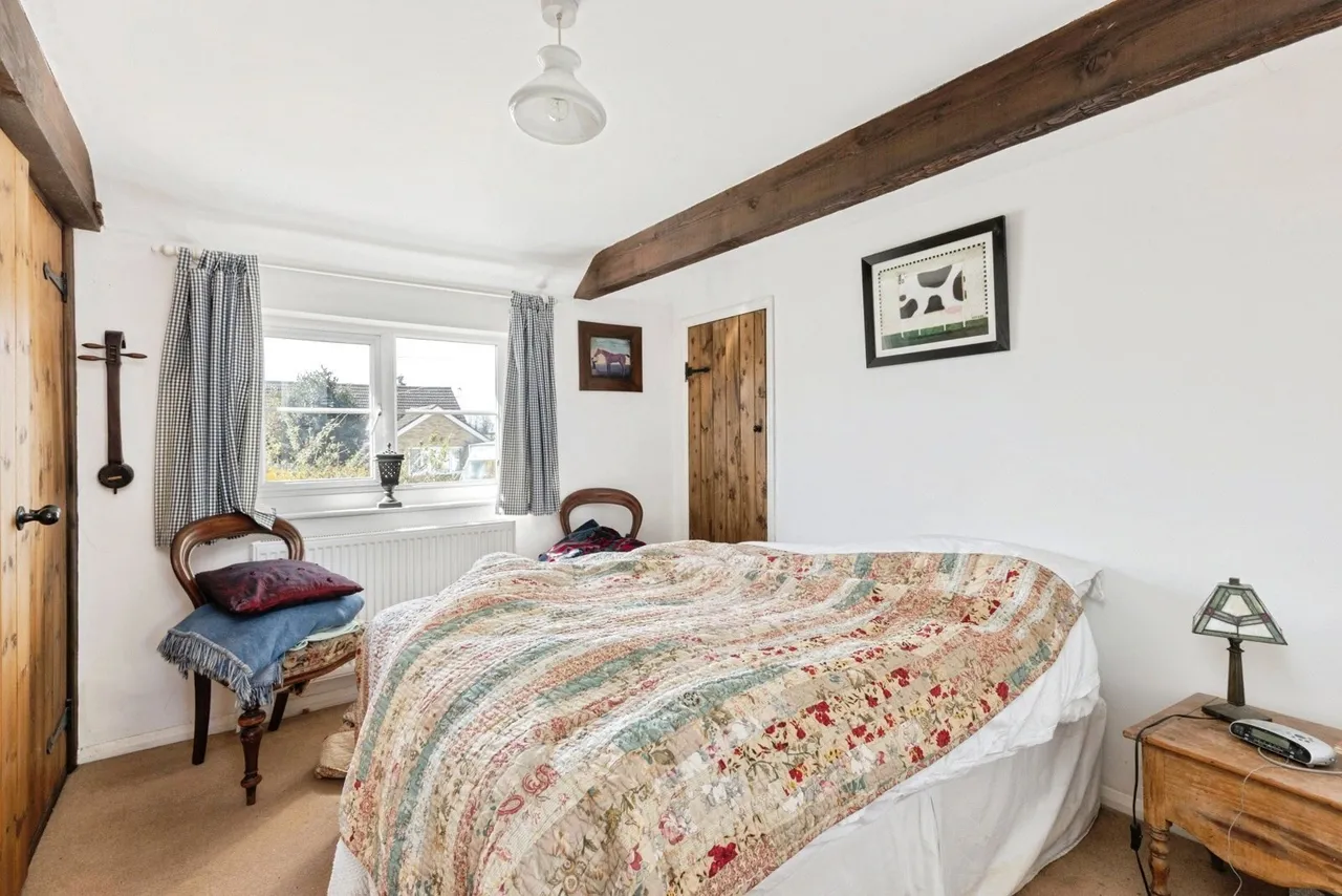 Chequers Lane, Great Ellingham, Attleborough, Norfolk, NR17, photo 10
