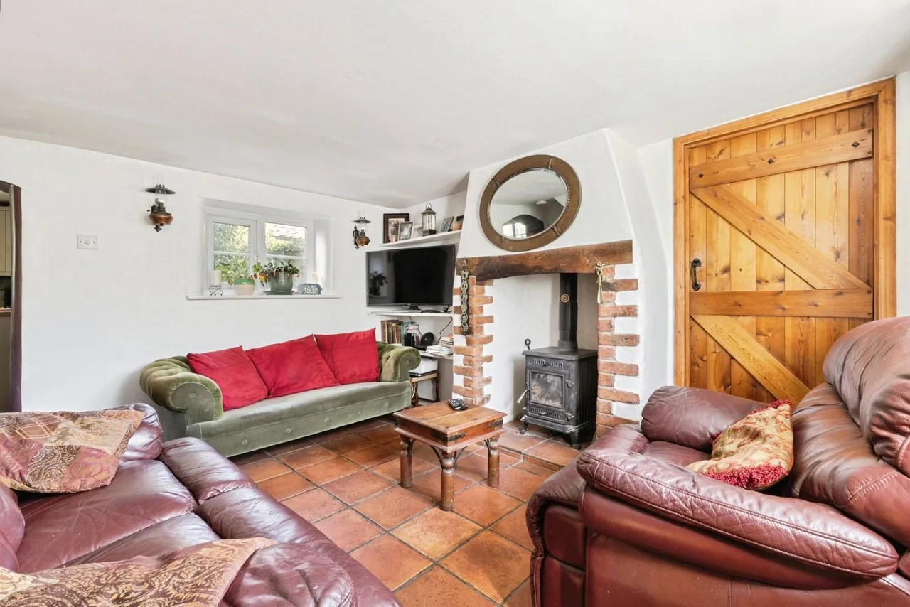 Chequers Lane, Great Ellingham, Attleborough, Norfolk, NR17, photo 3