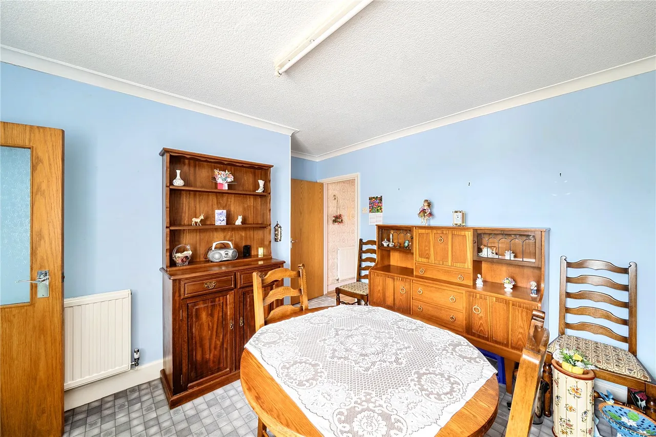 East Stoke, Stoke-Sub-Hamdon, Somerset, TA14 6RQ, photo 4