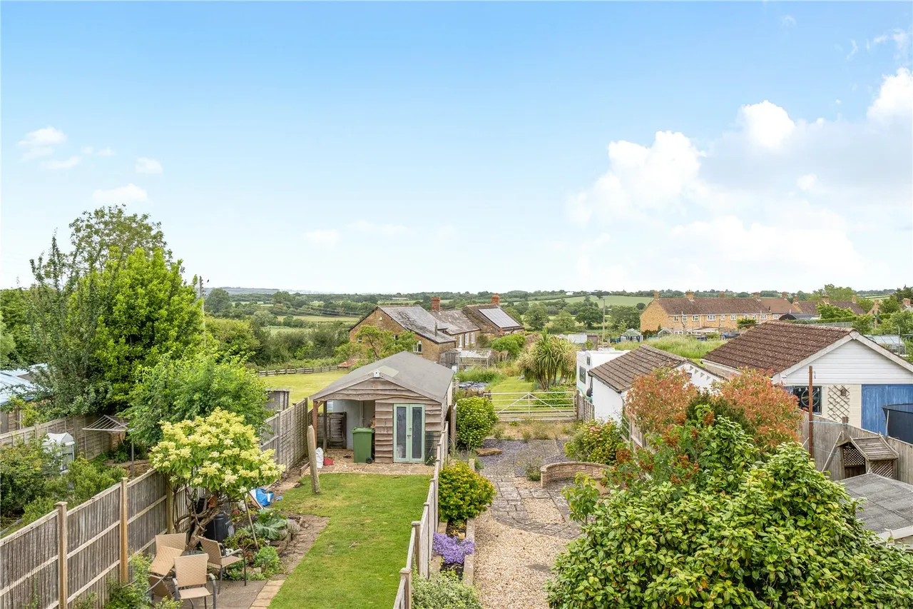 East Stoke, Stoke-Sub-Hamdon, Somerset, TA14 6RQ, photo 10