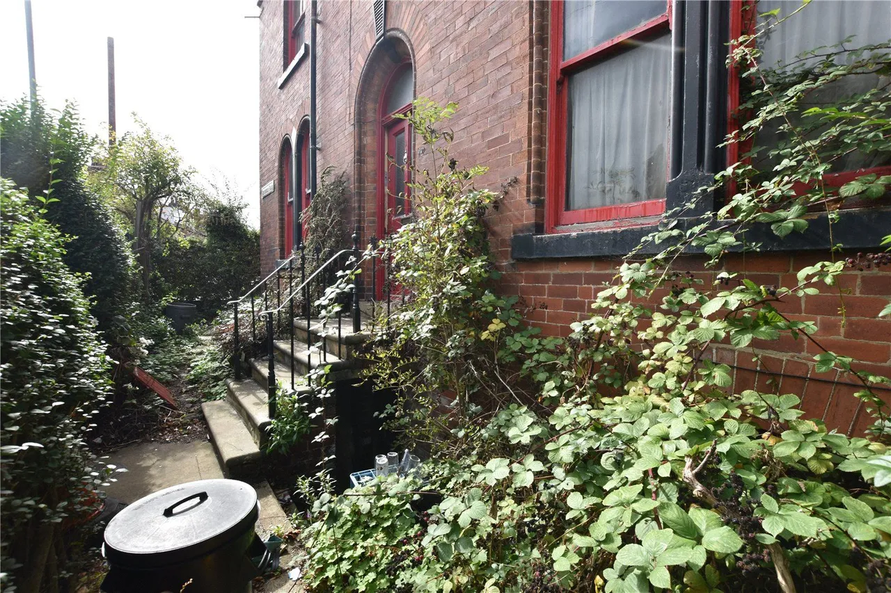 Edinburgh Road, Leeds, LS12, photo 12