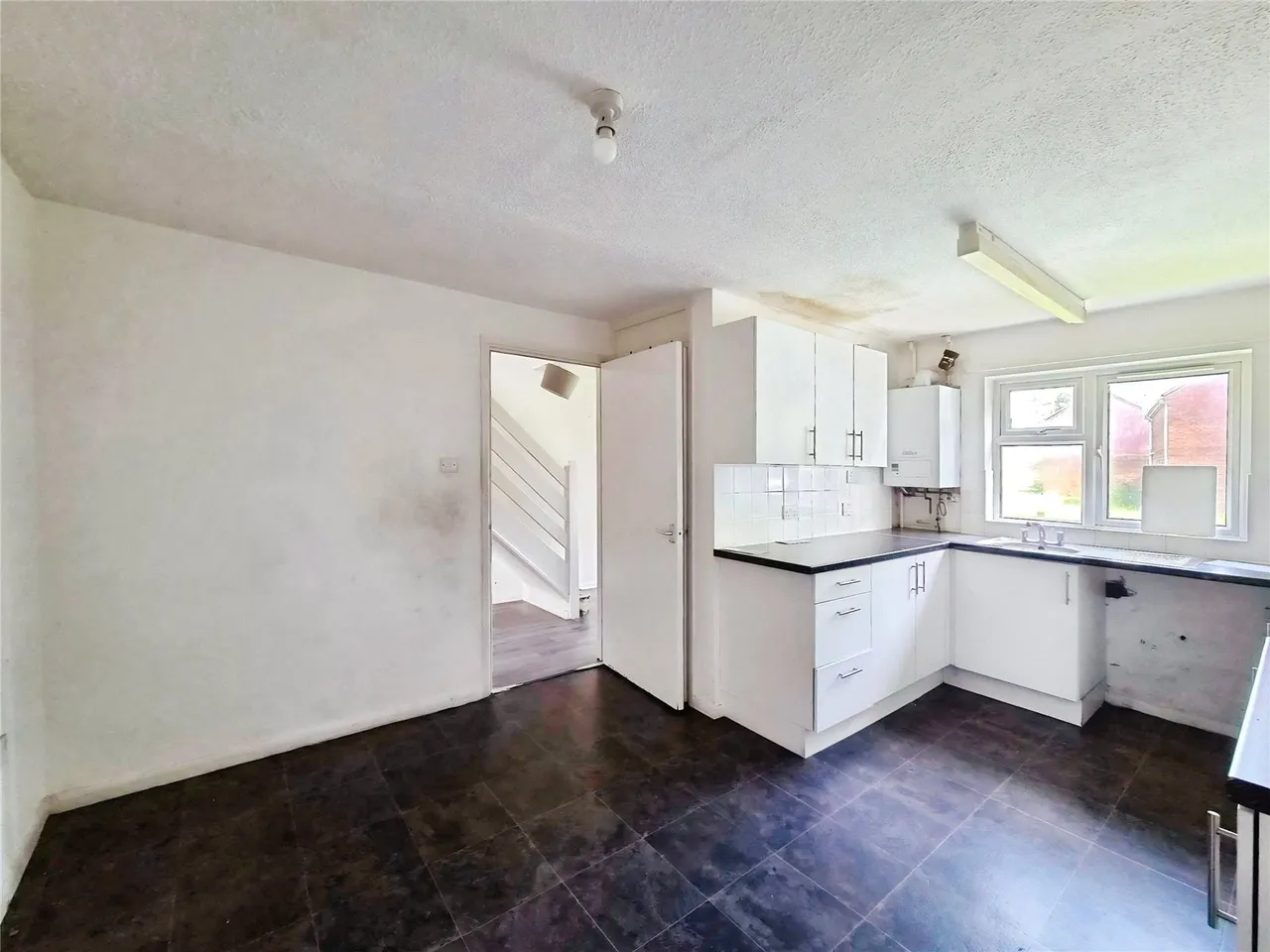 Bembridge Drive, Alvaston, DE24, photo 6