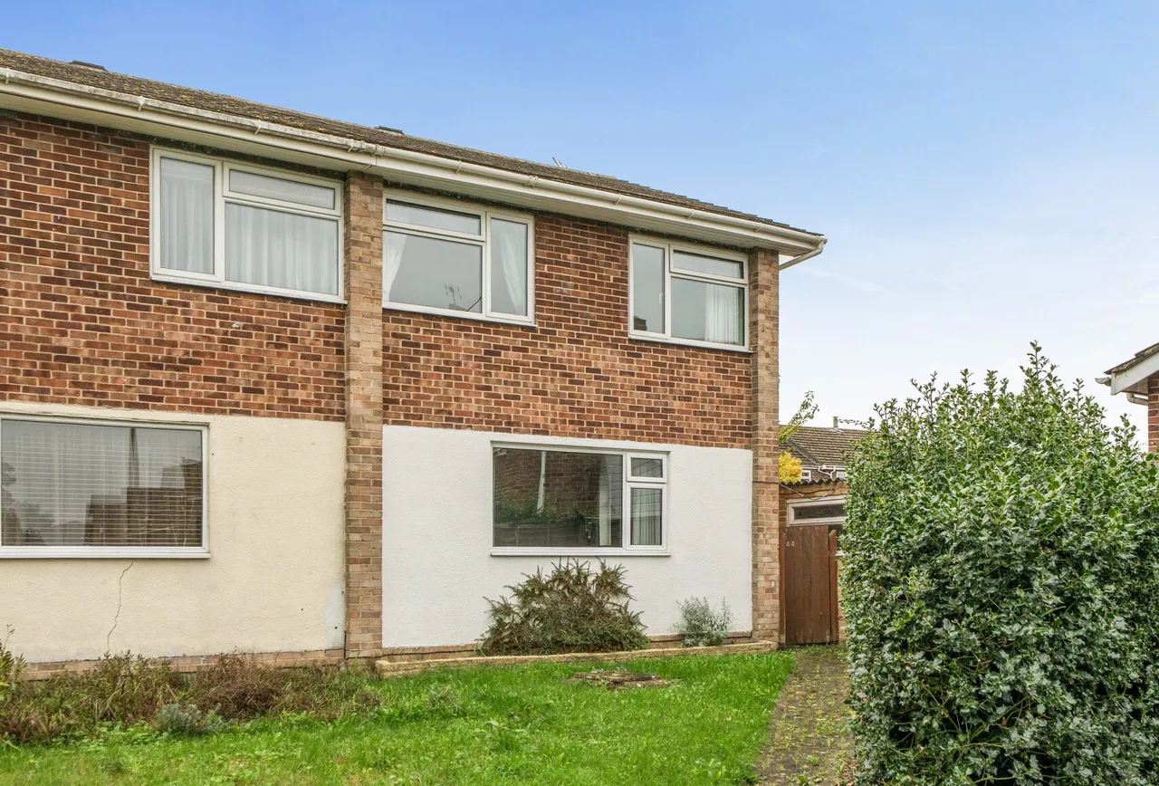 3 bed house for sale — Farmers Close, Witney, OX28 1NW