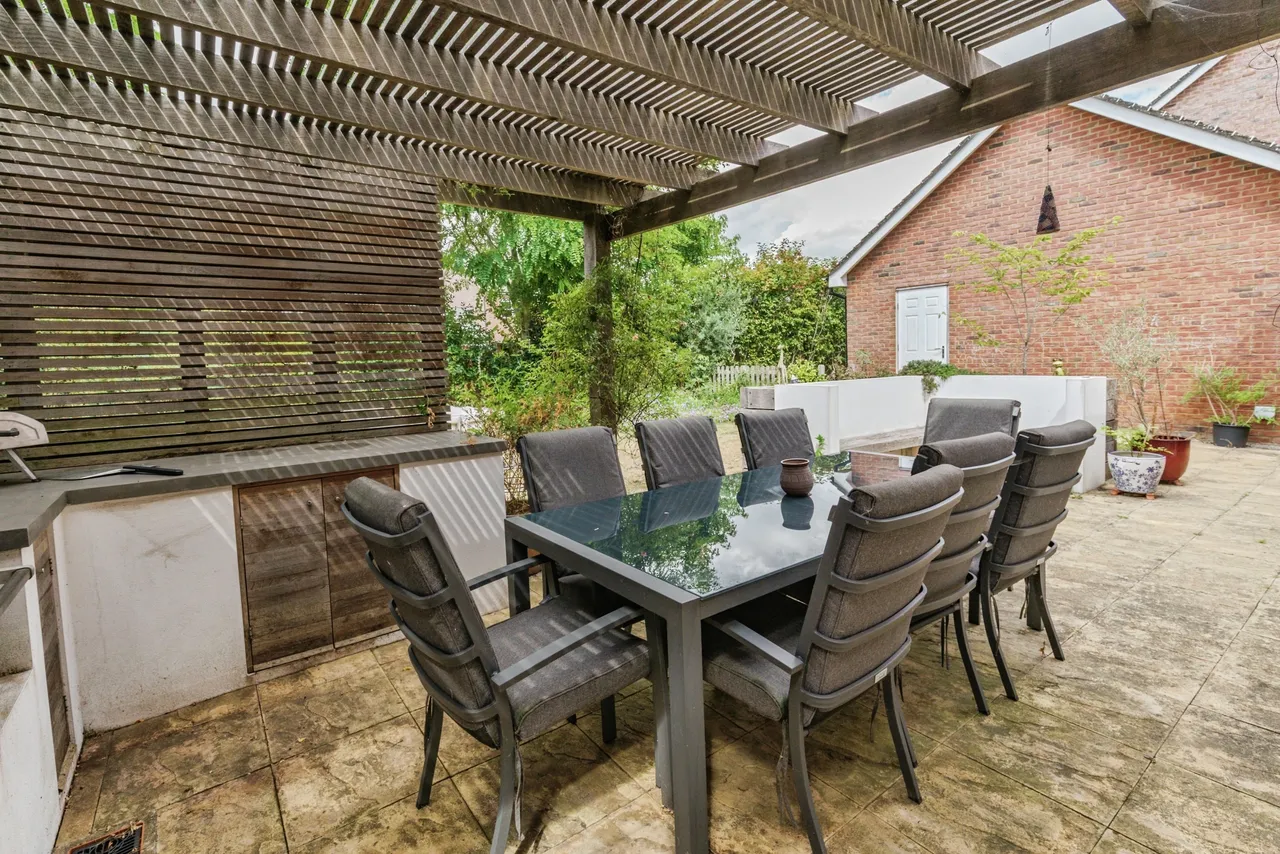 Towner Close, Ashford, TN27, photo 21