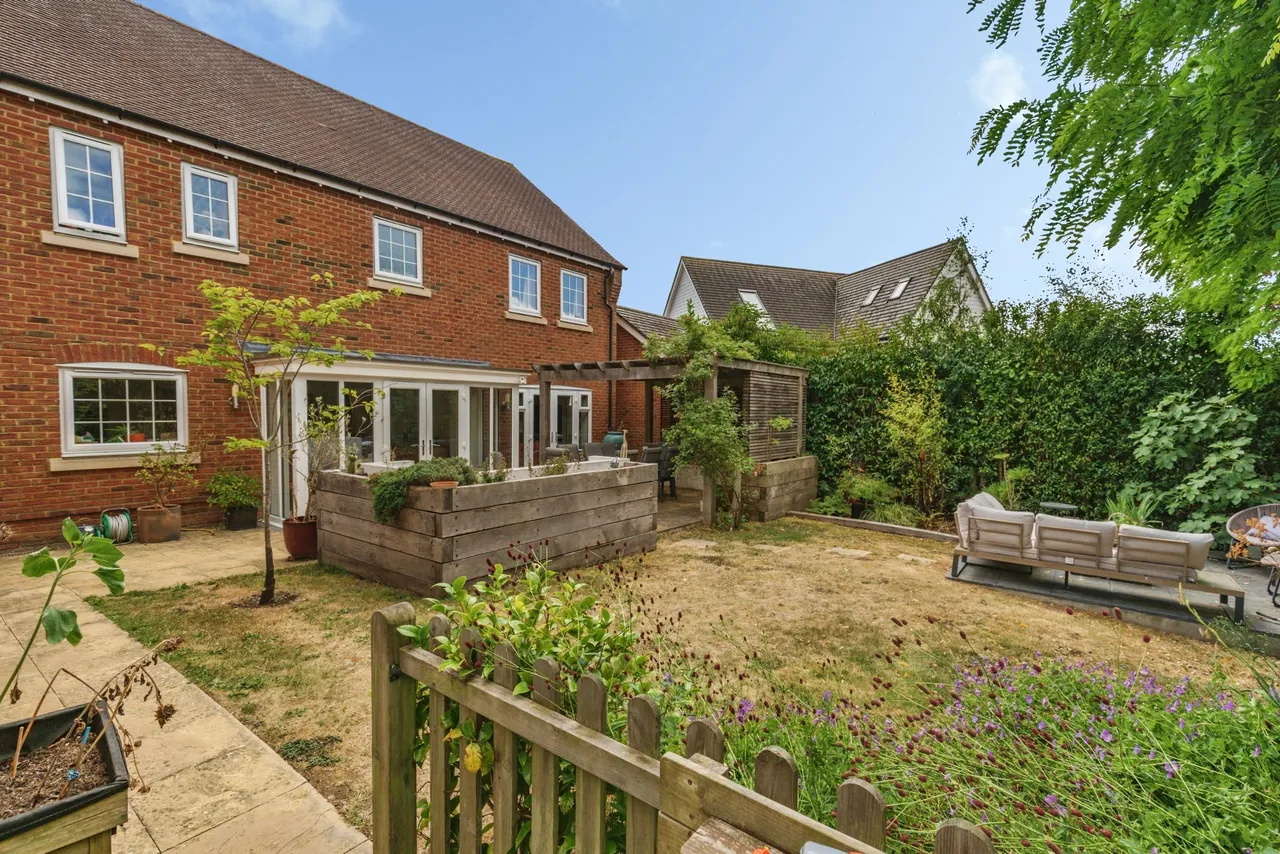 Towner Close, Ashford, TN27, photo 26