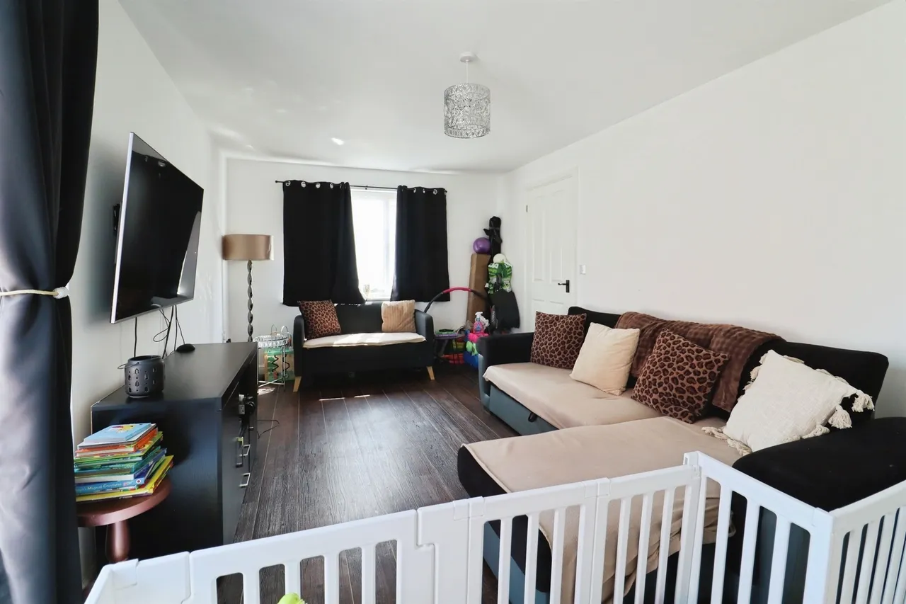 Haven Walk, Barry, CF62, photo 2