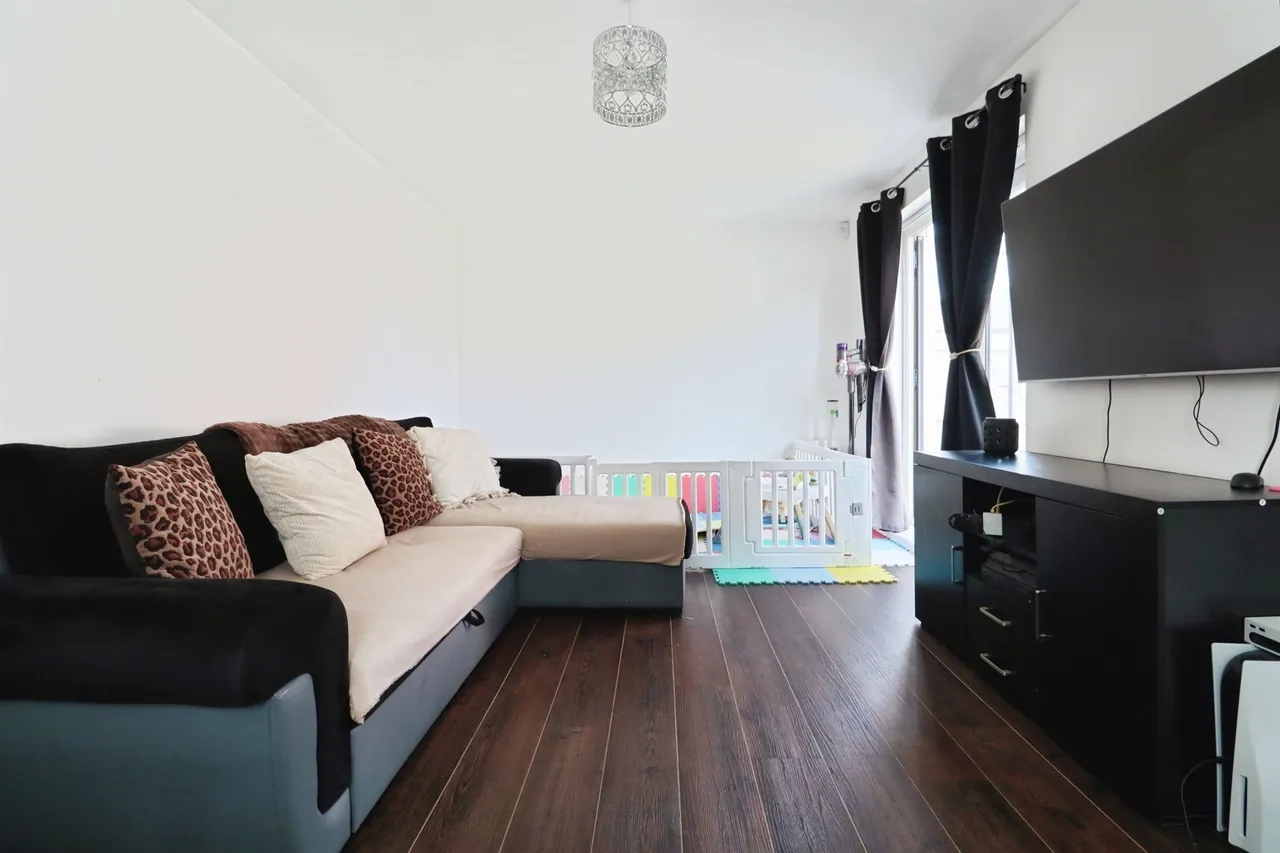 Haven Walk, Barry, CF62, photo 4