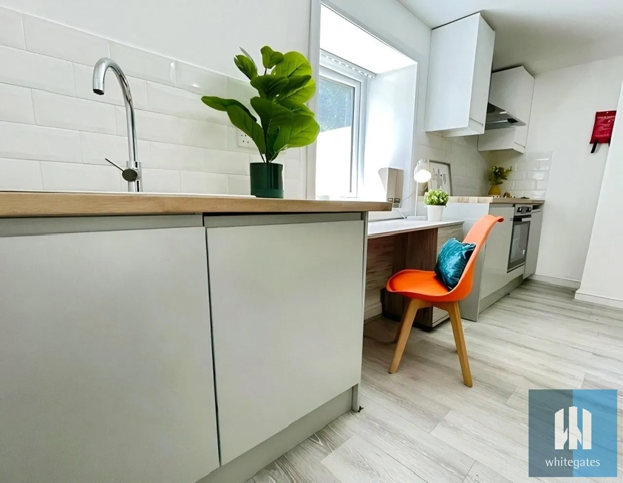 Park Drive, Huddersfield, HD1, photo 2