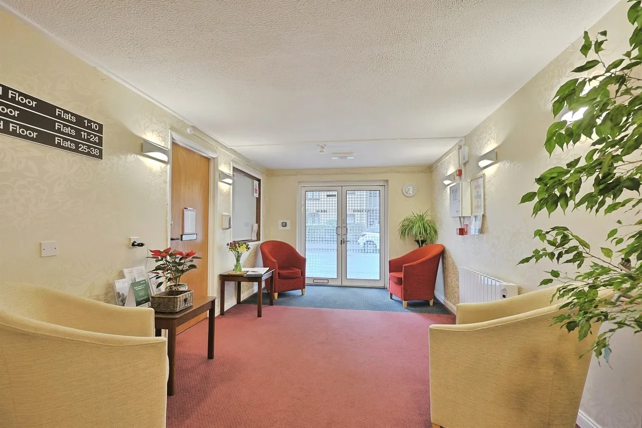 Recorder Road, Norwich, photo 8