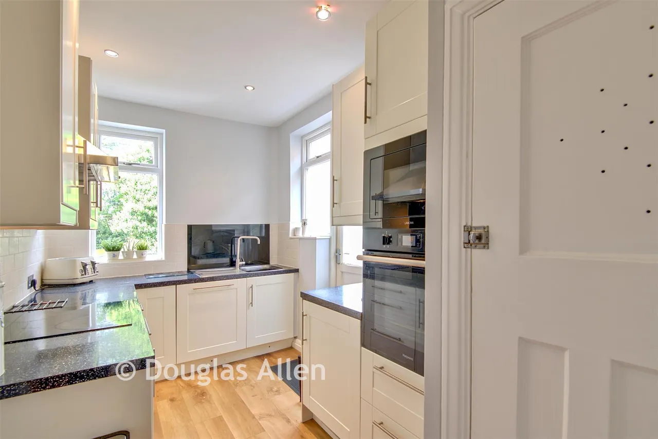Glamis Drive, Hornchurch, RM11, photo 4