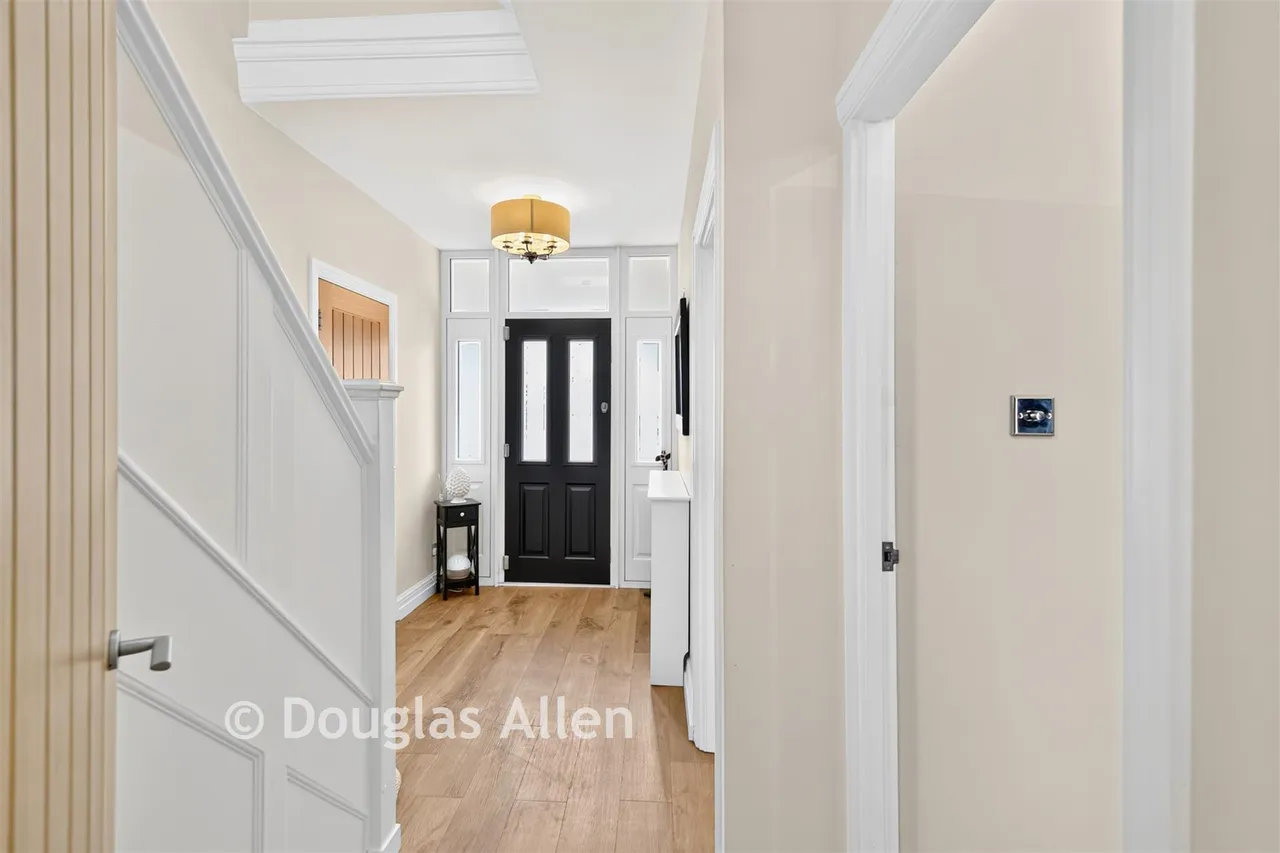 Glamis Drive, Hornchurch, RM11, photo 6