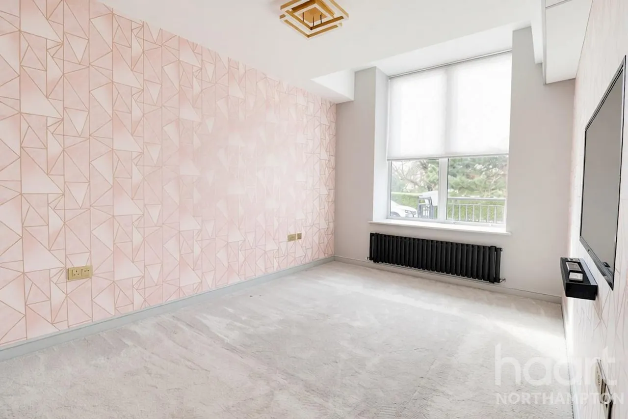 Berrywood Drive, Northampton, NN5, photo 8