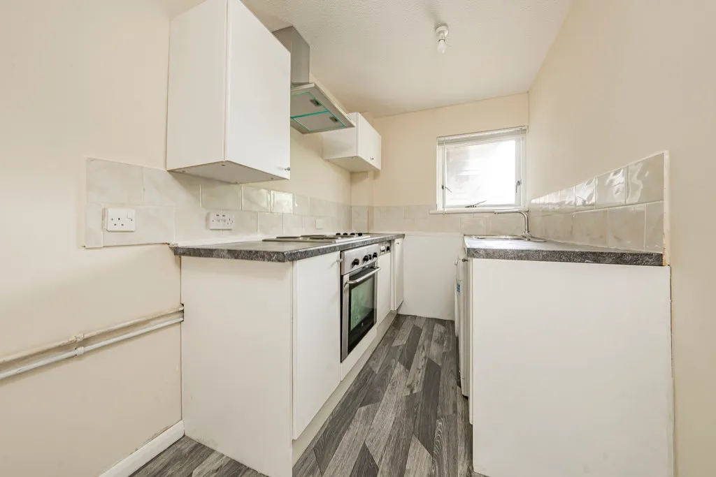 Ryeland Close, Yiewsley, UB7, photo 12
