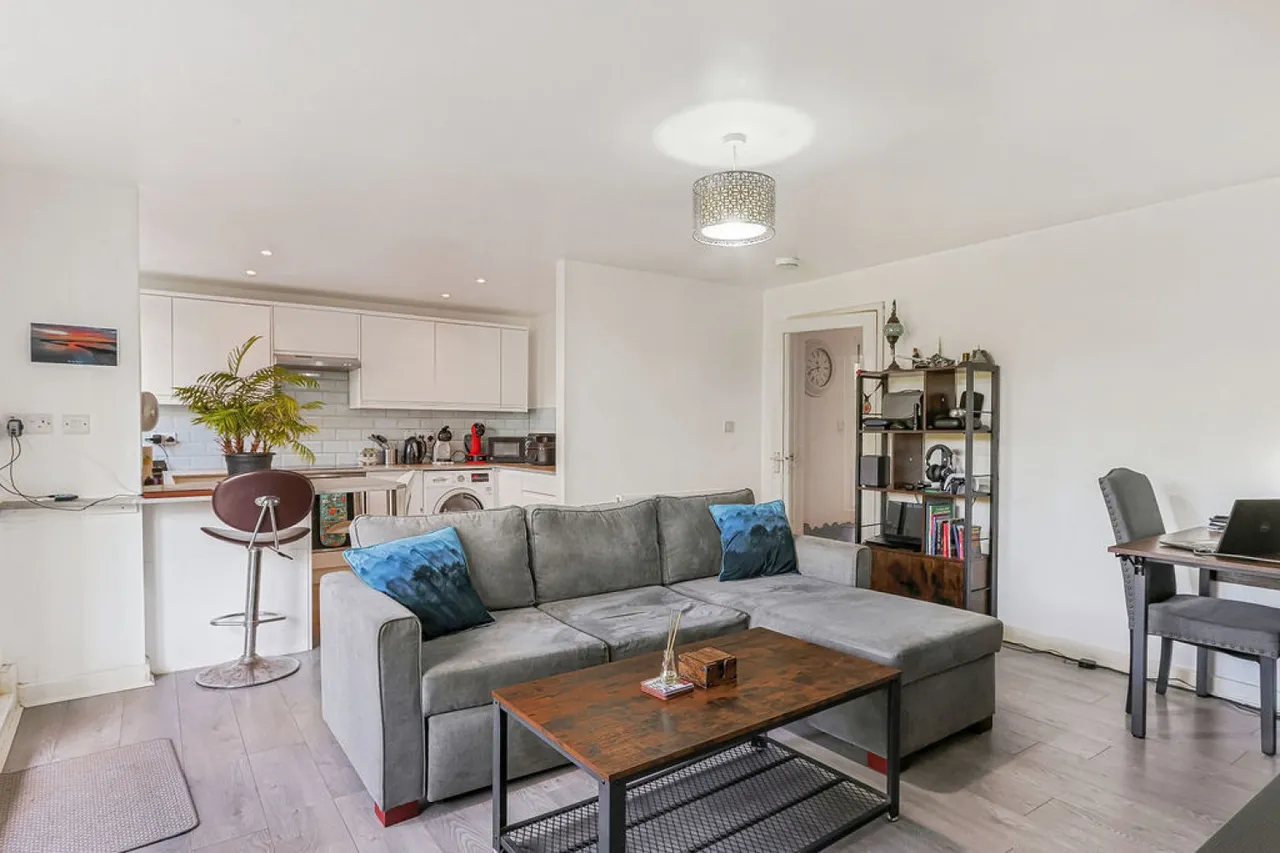 Madeira Road, Bournemouth, photo 9
