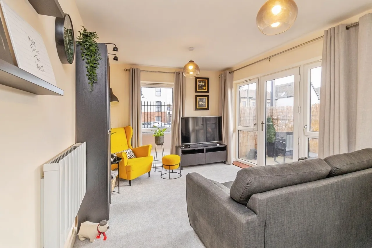 Pascal Mews, Oakgrove, Milton Keynes, Buckinghamshire, MK10, photo 8