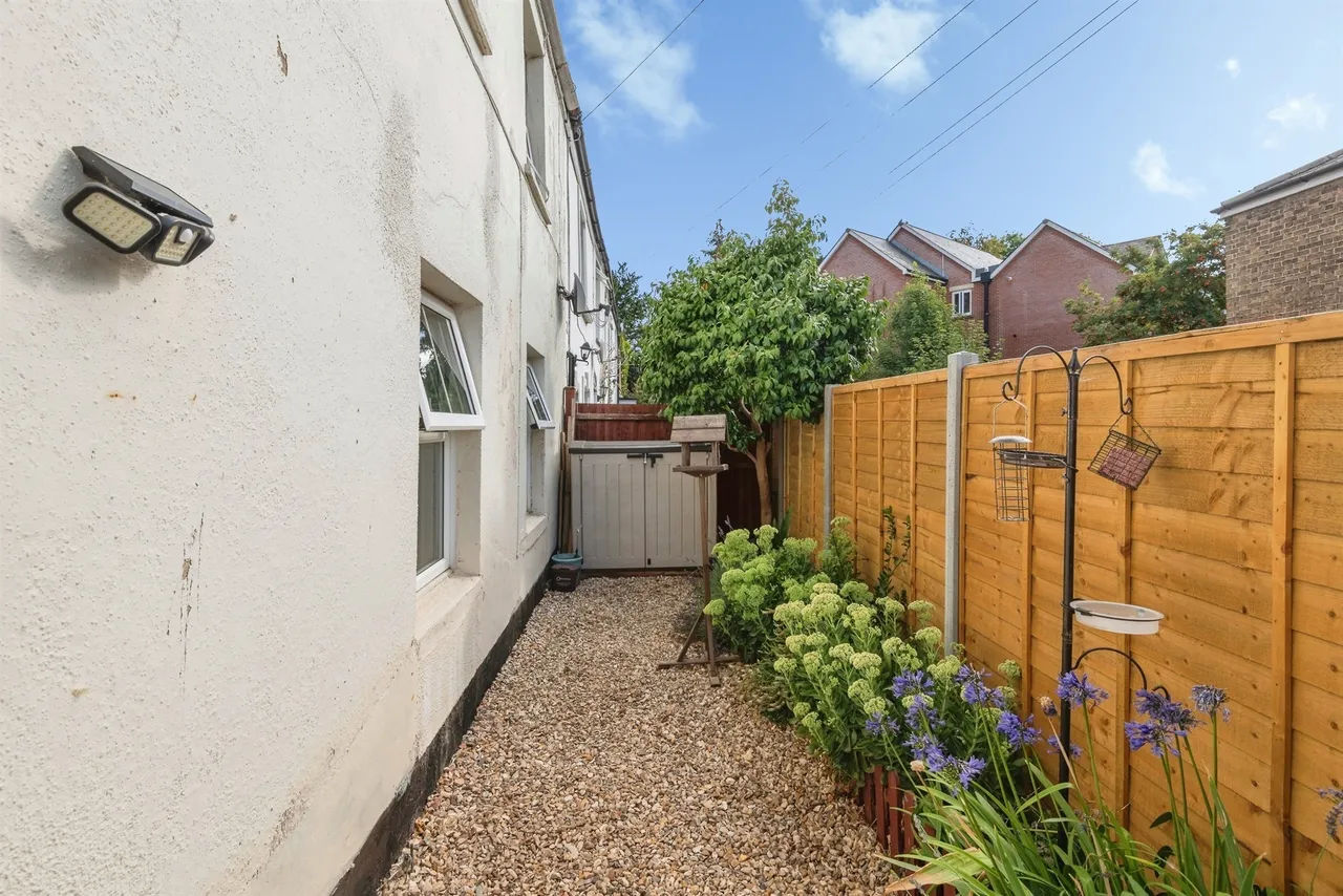 Staplegrove Road, Taunton, TA1, photo 21