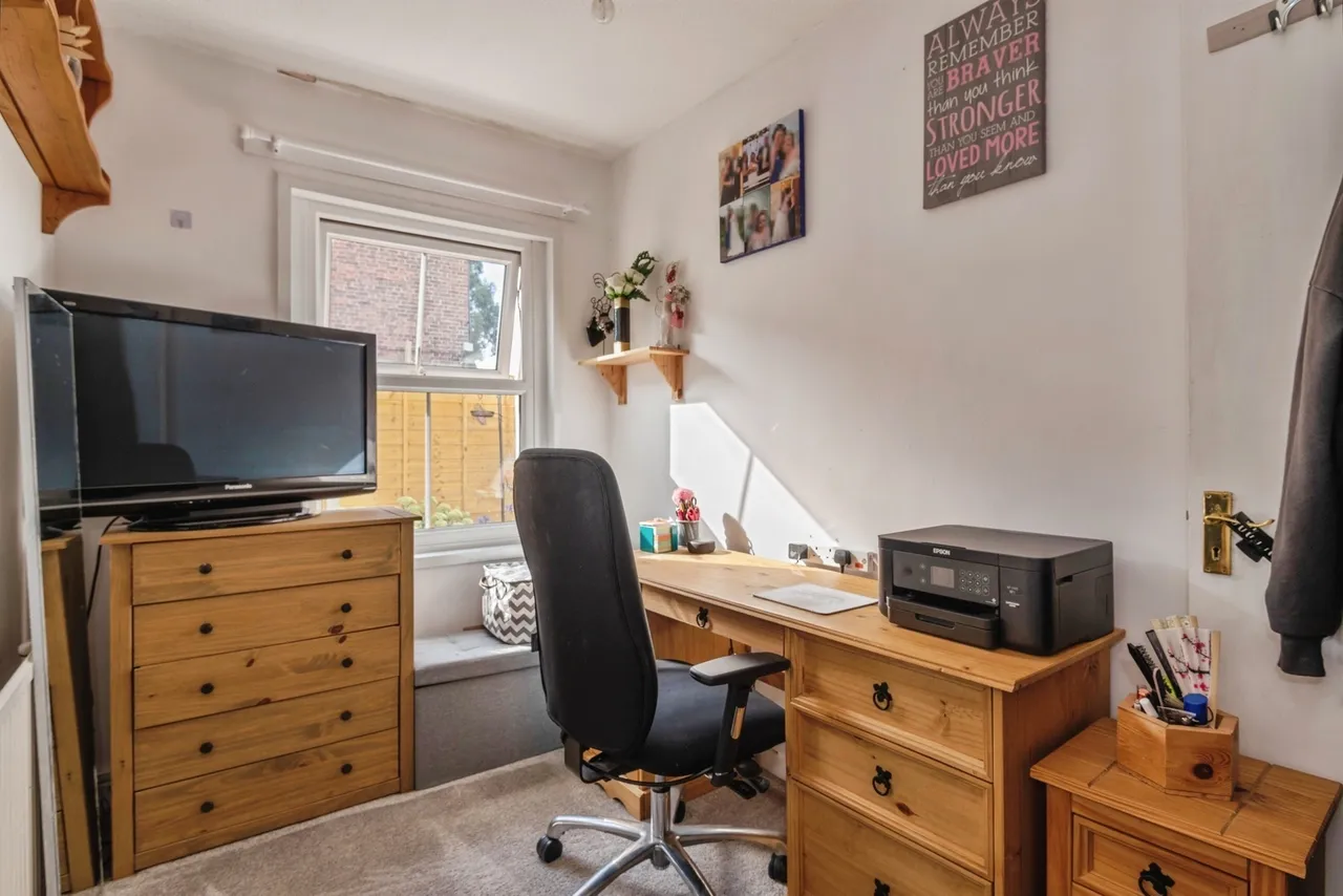 Staplegrove Road, Taunton, TA1, photo 19