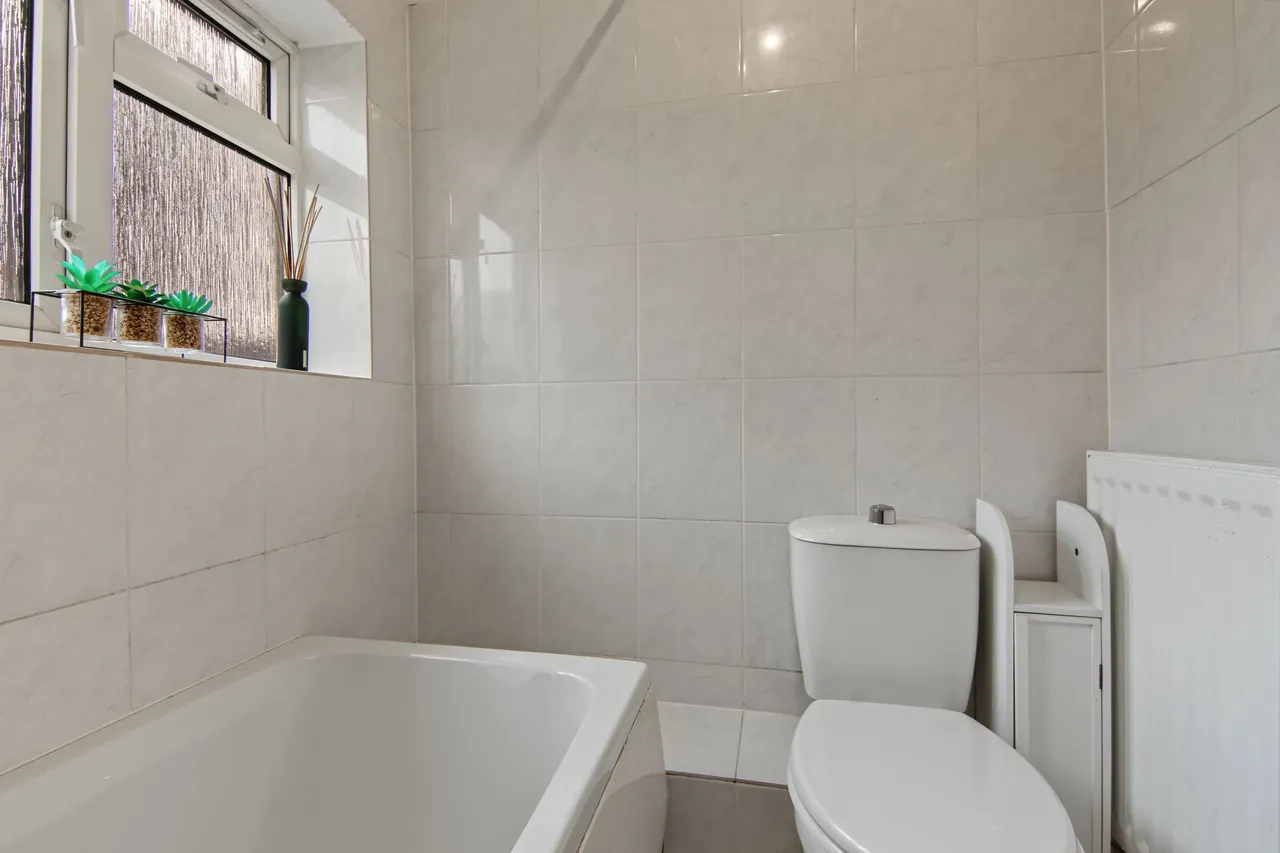 Birmingham Road, Ansley, CV10, photo 17