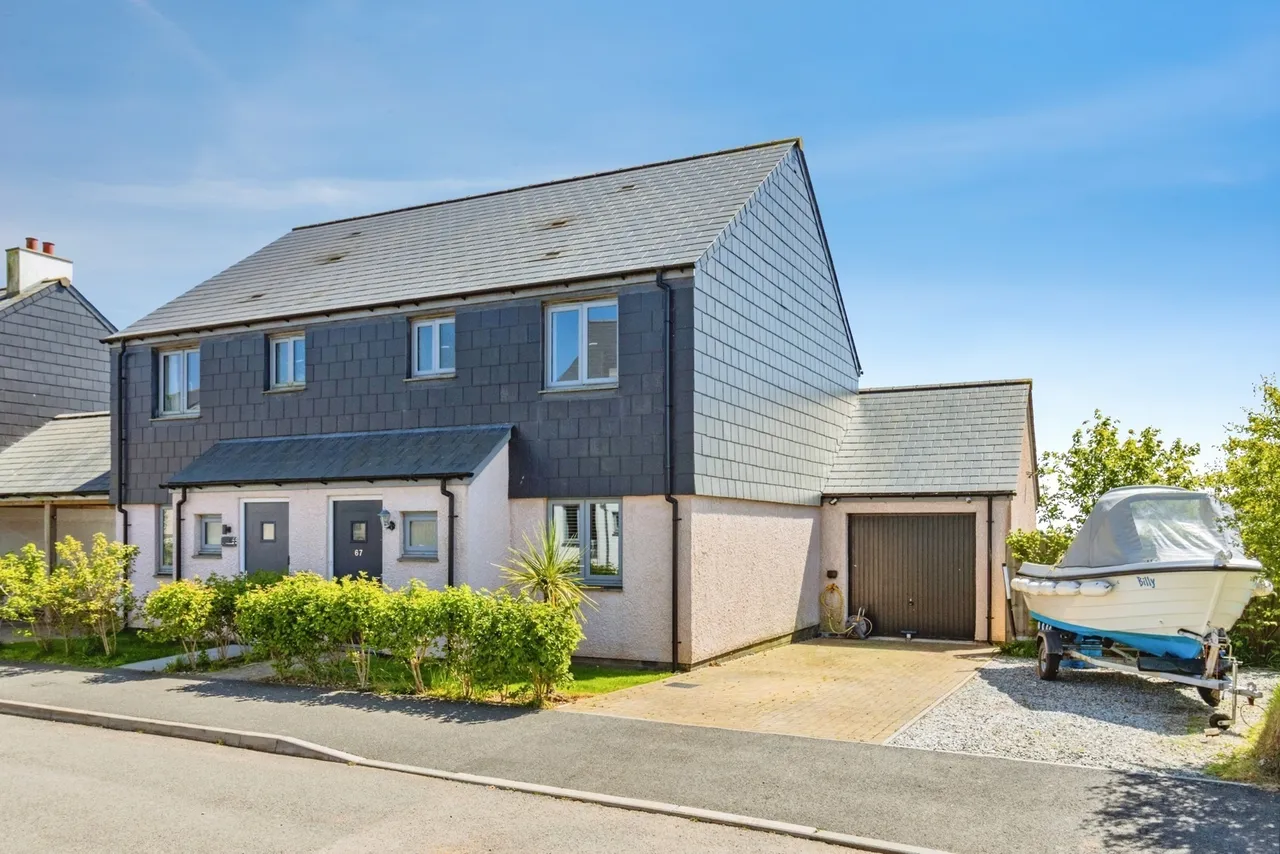 3 bed house for sale, French Furze Road, TQ9
