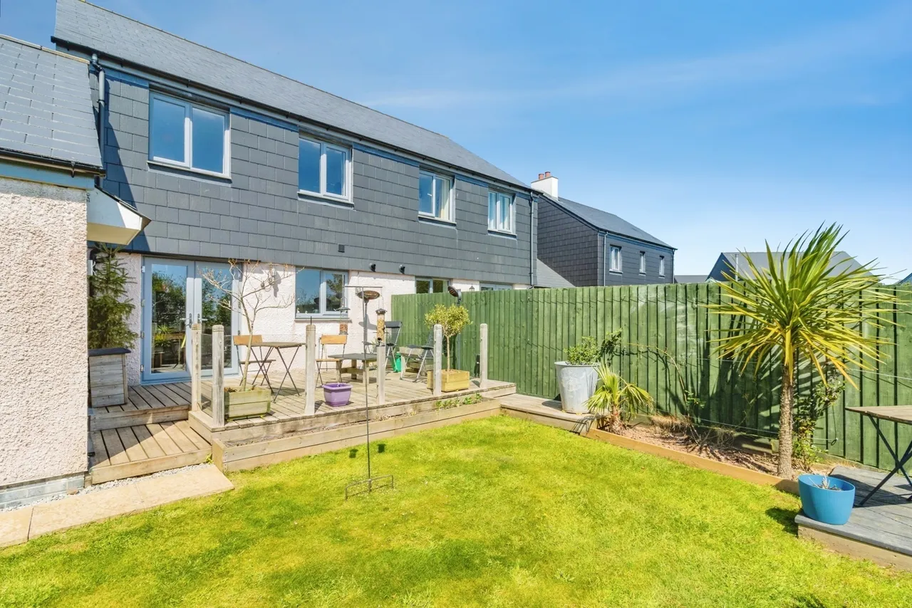 French Furze Road, TQ9, photo 18