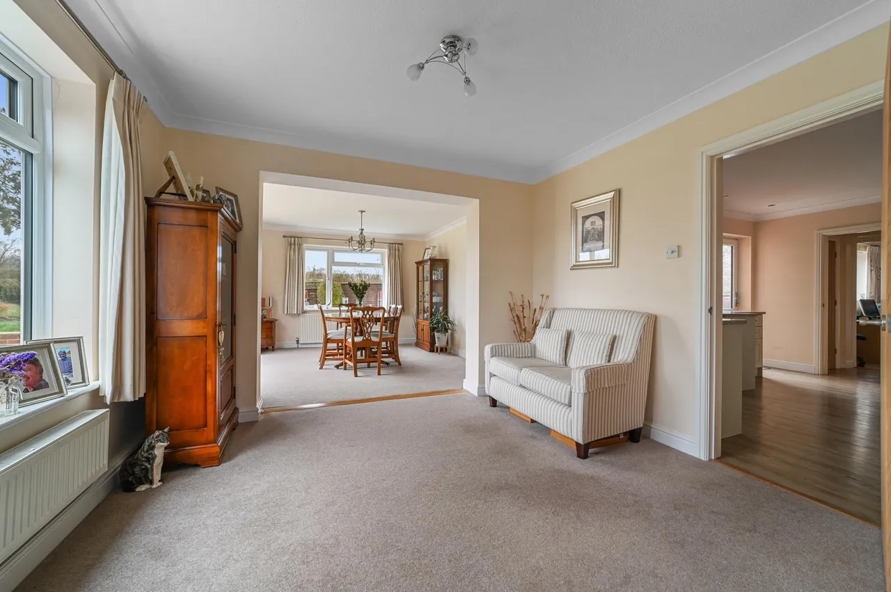 Mission Lane, East Bergholt, photo 13
