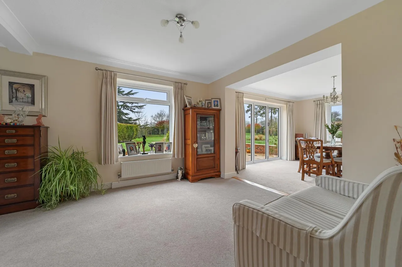 Mission Lane, East Bergholt, photo 14