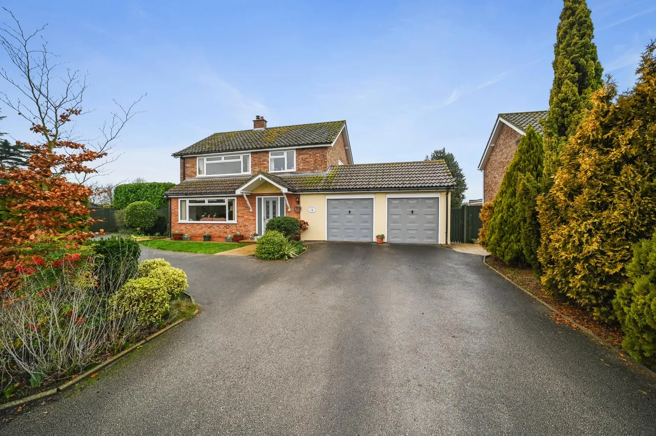 Mission Lane, East Bergholt, photo 41
