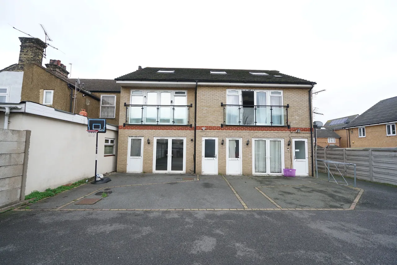 14 Foxton Road, Grays, Essex, RM20 4XX, photo 9