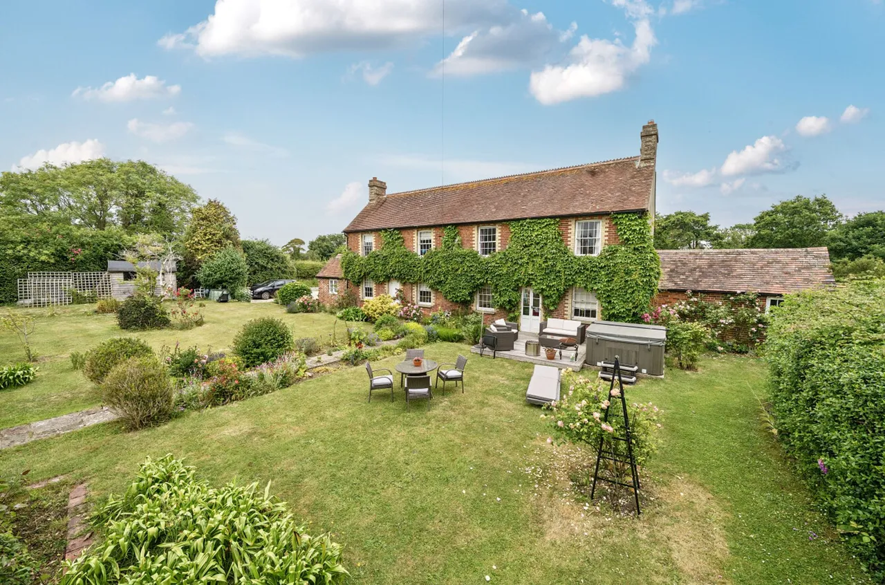 Chapel Lane, West Wittering, PO20, photo 24