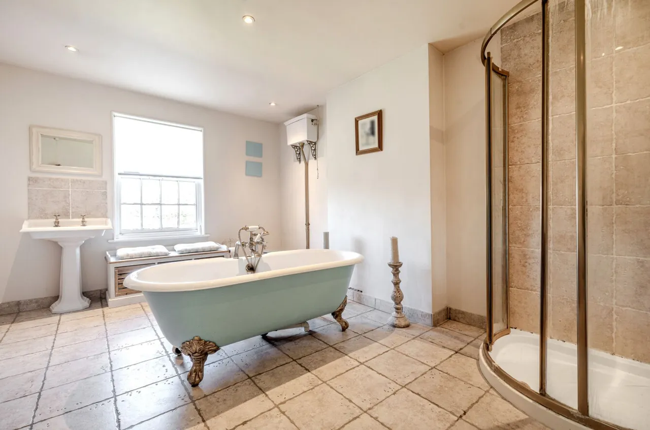 Chapel Lane, West Wittering, PO20, photo 11