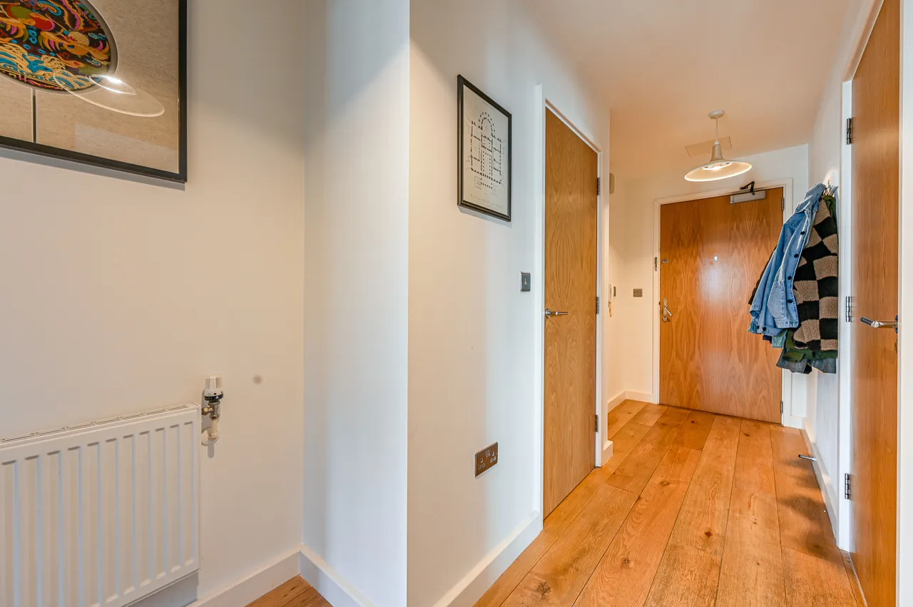 Flat 2, Howarth House, 125 Pelton Road, London, photo 8