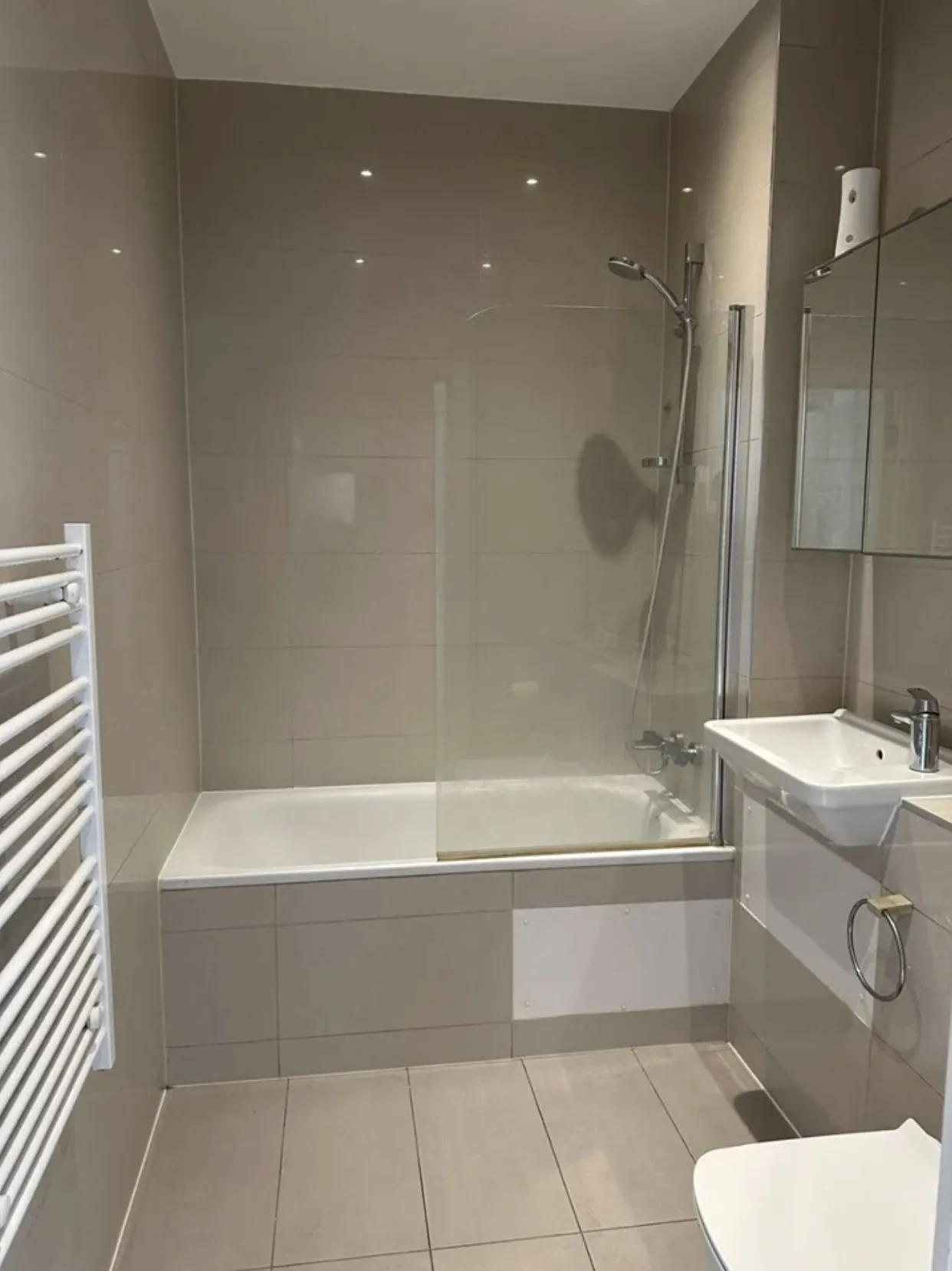 The Boulevard, Crawley, RH10, photo 4