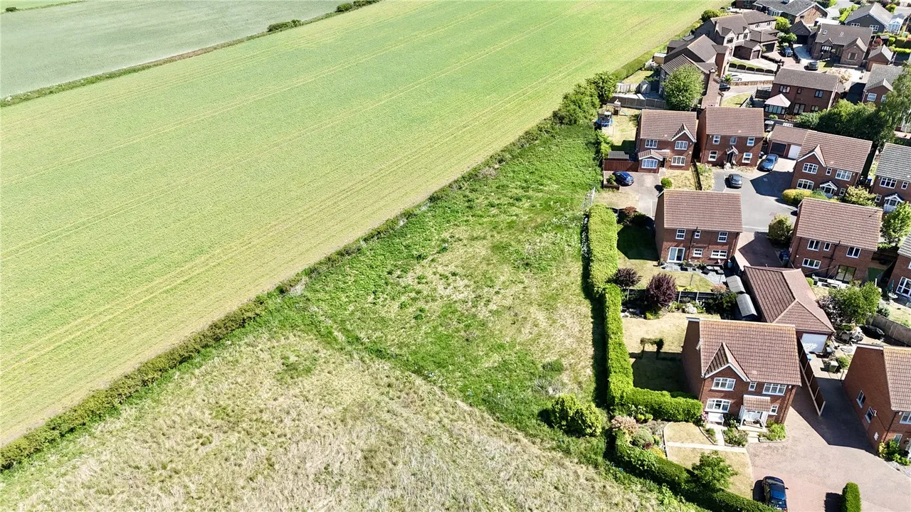 Cordeaux Close, Scotter, DN21, photo 7