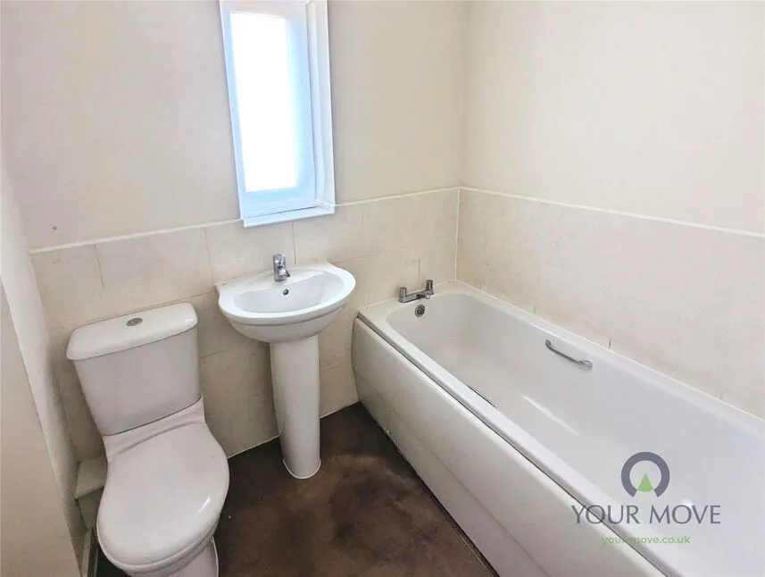 Bingley Crescent, Kirkby-in-Ashfield, NG17, photo 5