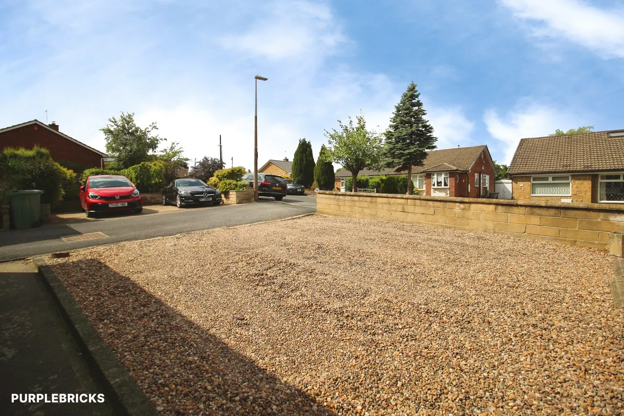 Willerton Close, Dewsbury, WF12, photo 15
