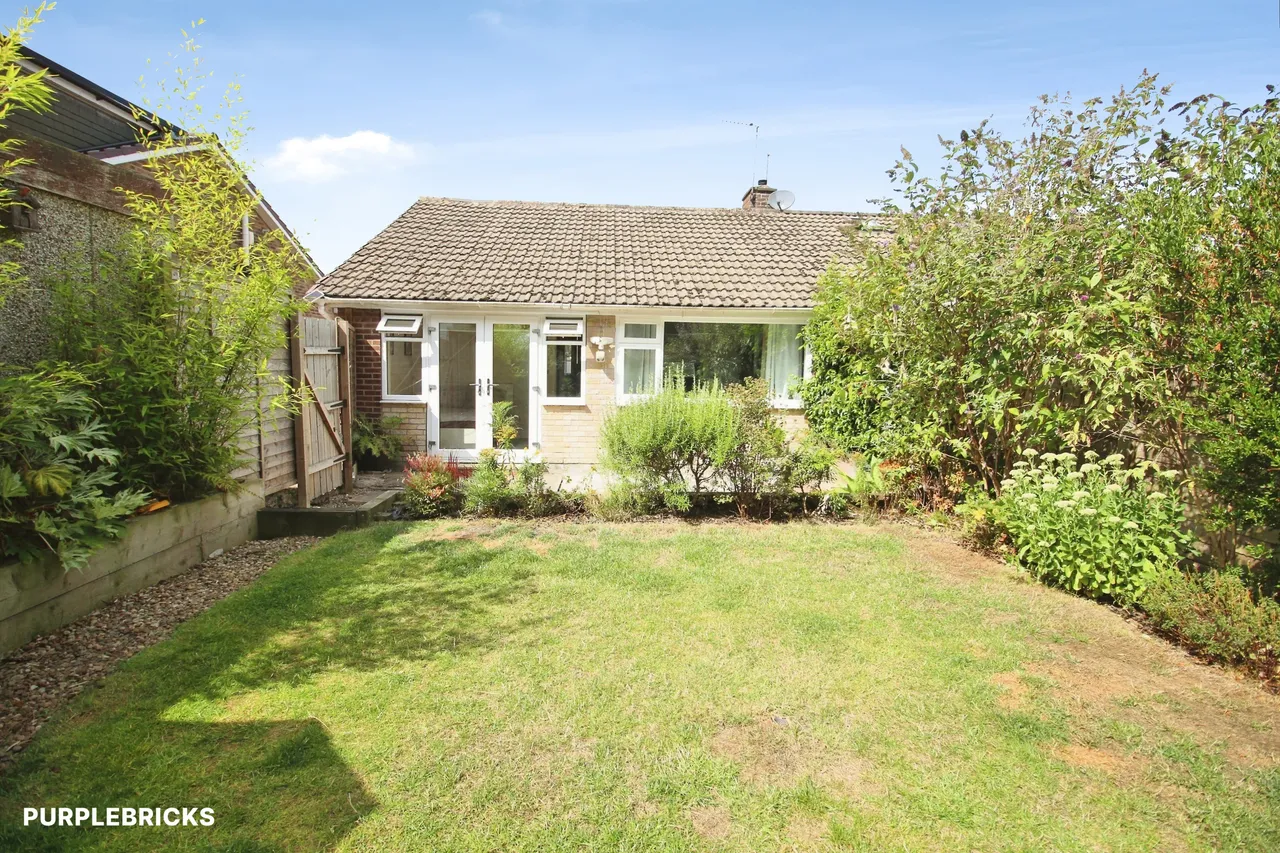 Willerton Close, Dewsbury, WF12, photo 13
