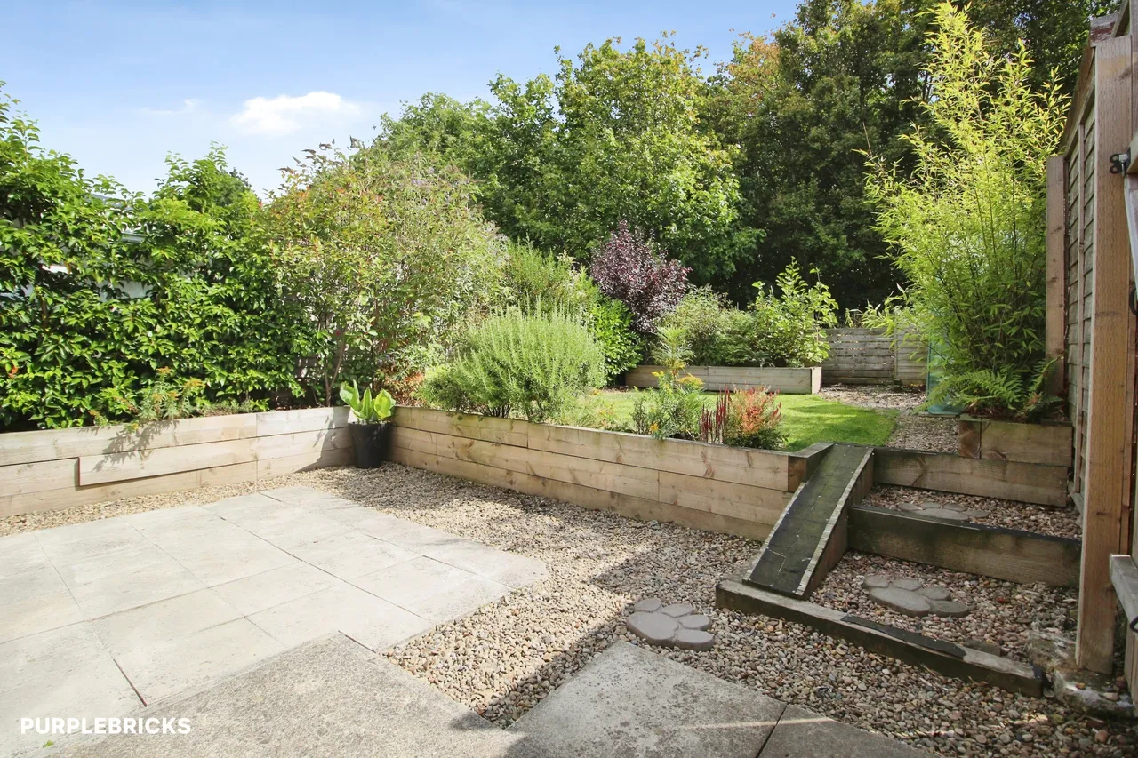 Willerton Close, Dewsbury, WF12, photo 14