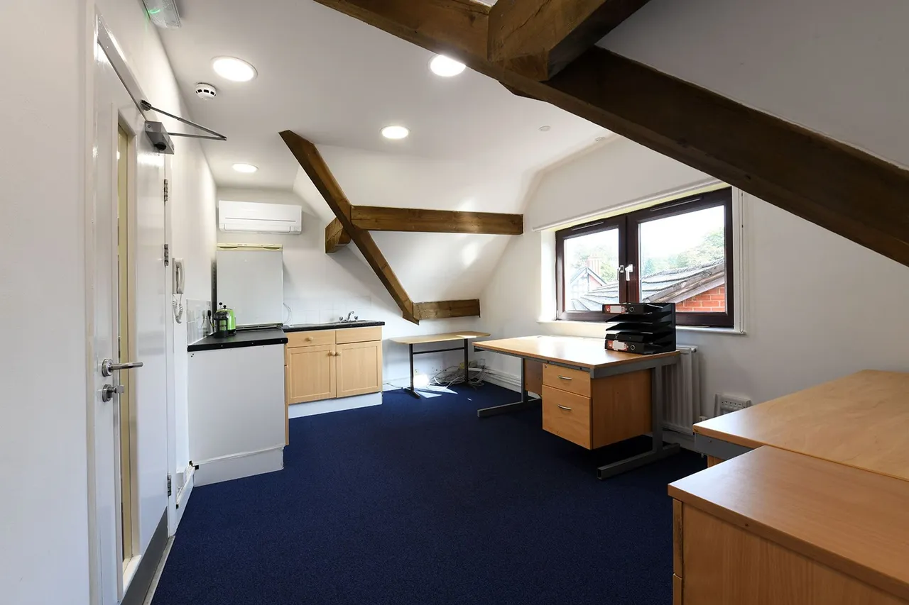Bury New Road, Prestwich, M25, photo 5