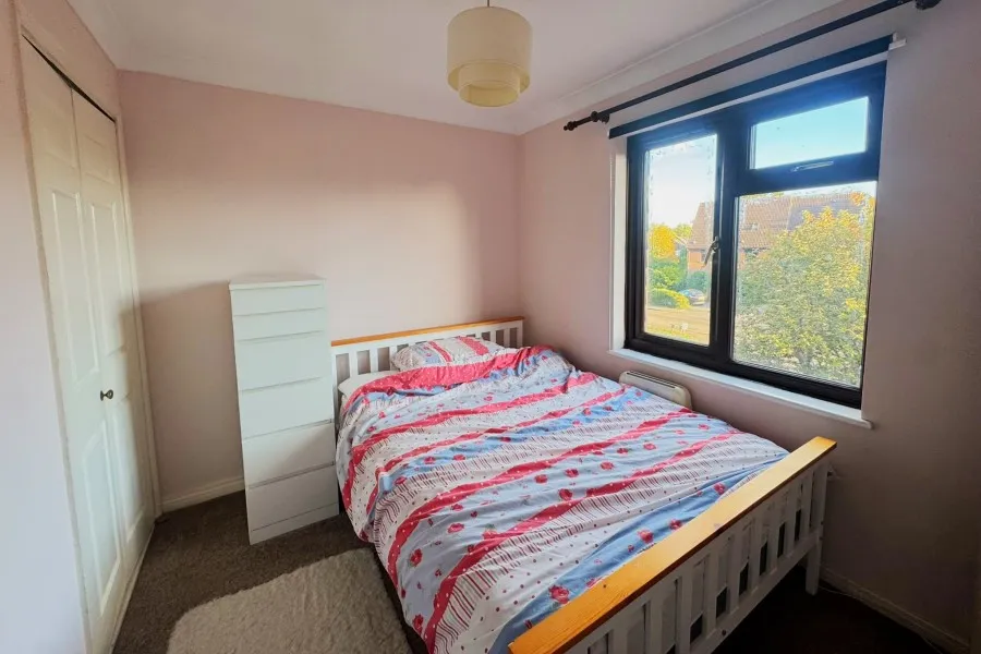 Ladygrove Drive, Guildford, GU4, photo 5