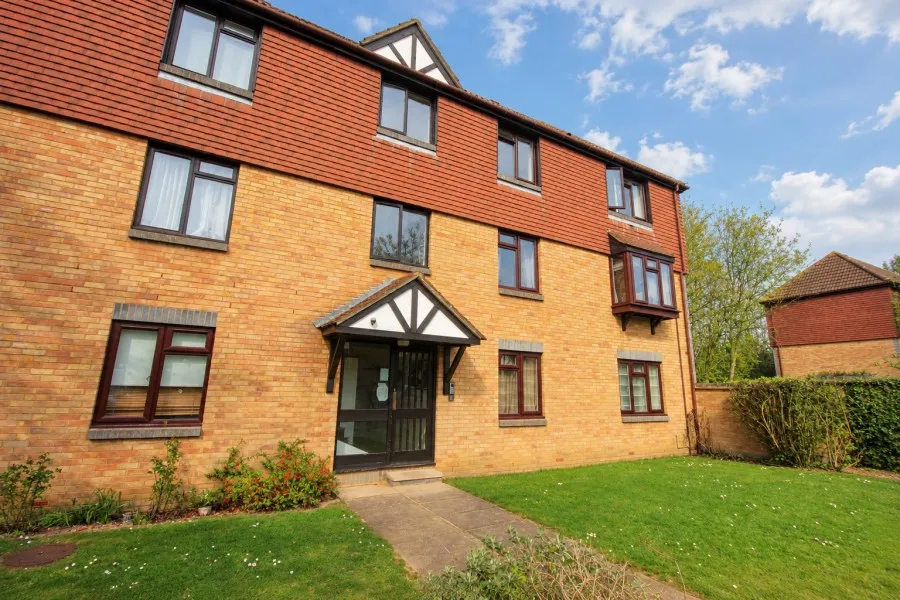 1 bed flat to rent, Ladygrove Drive, Guildford, GU4