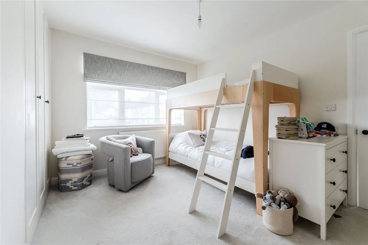 Wyncliffe Gardens, Leeds, LS17, photo 6