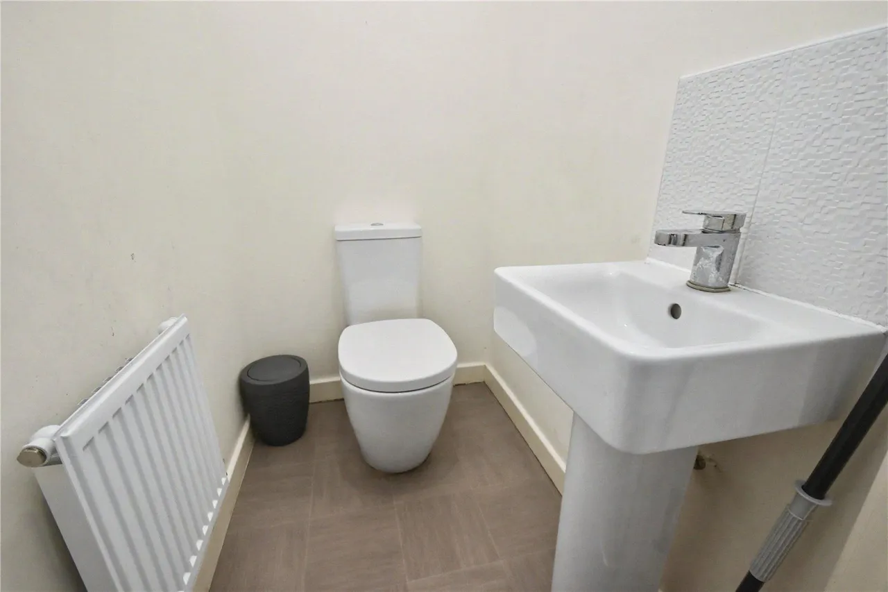 Haydock Avenue, Castleford, WF10, photo 10