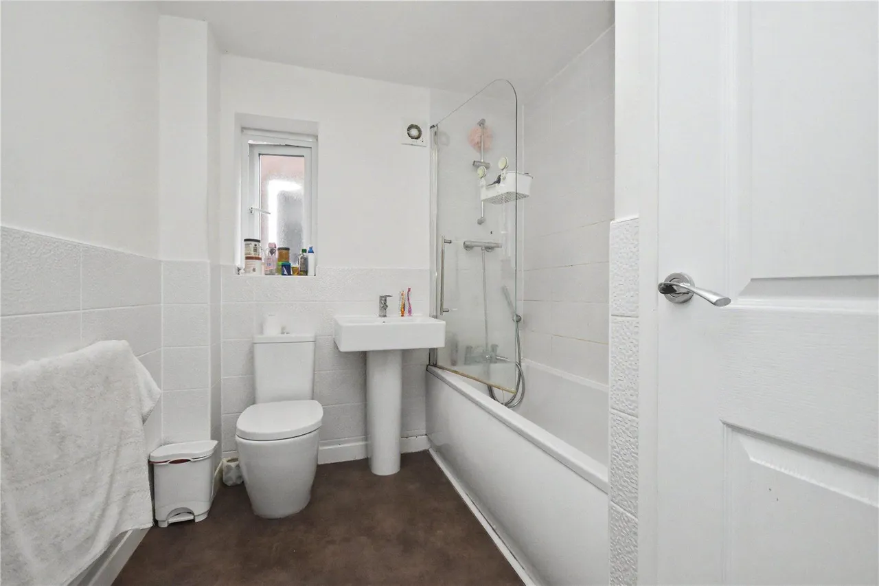 Haydock Avenue, Castleford, WF10, photo 4