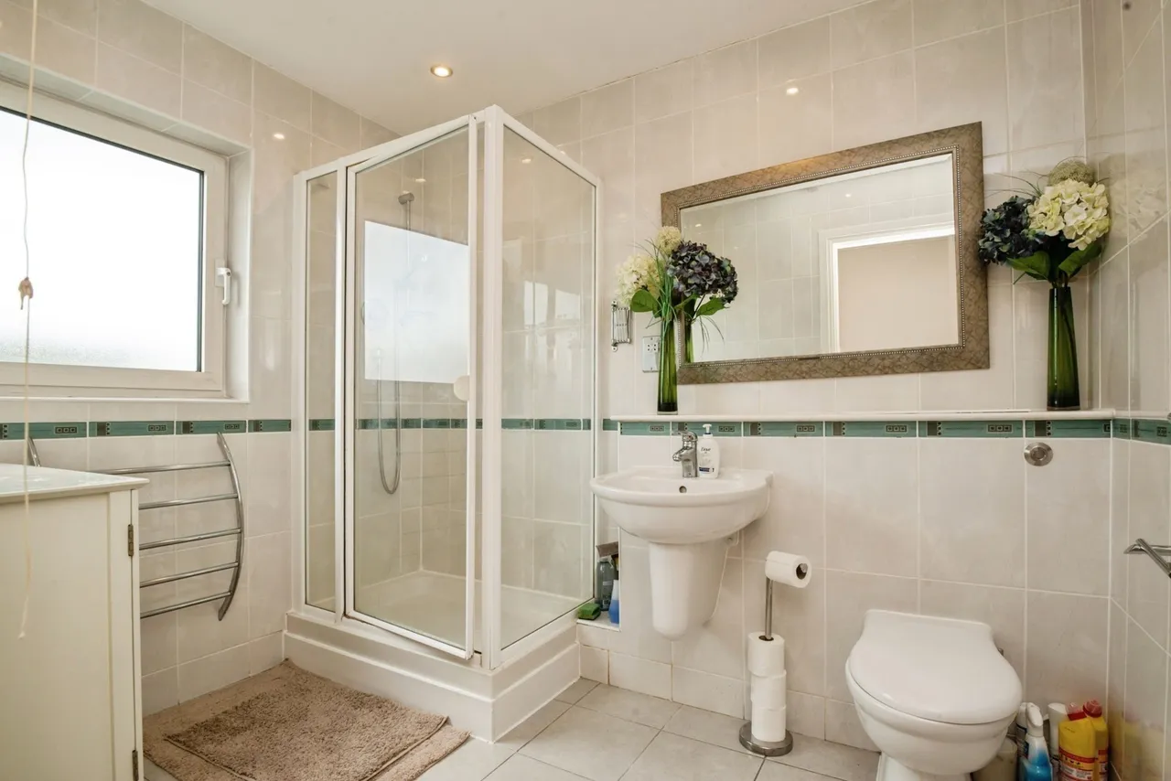 Taliesin Court, Chandlery Way, Cardiff, CF10, photo 9